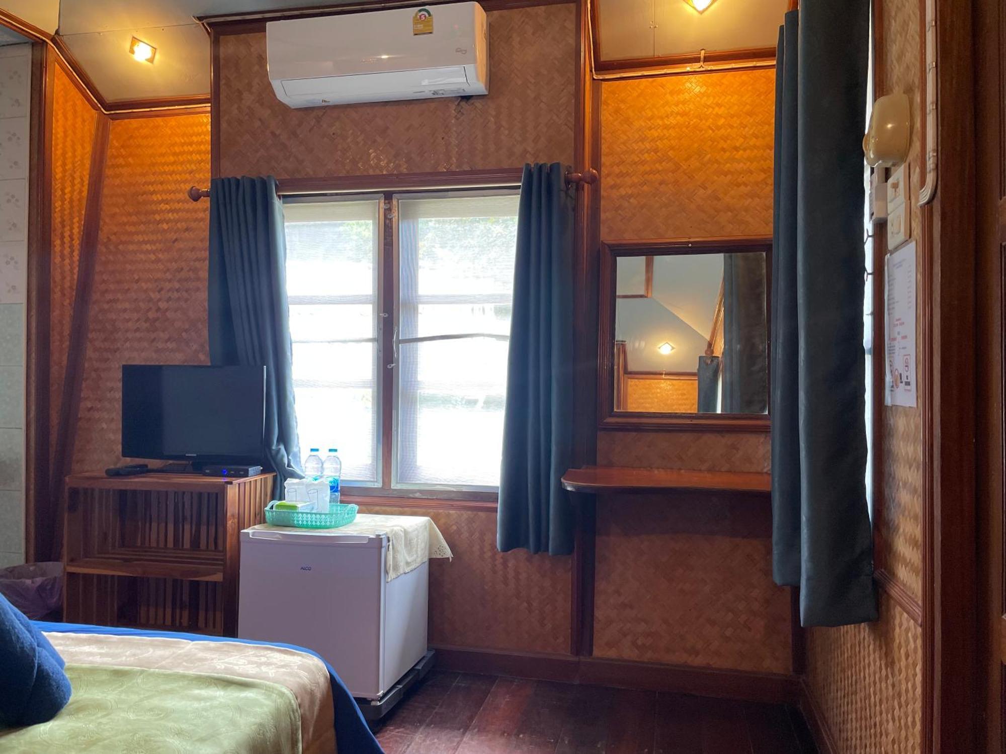 Markhouse Bungalow Ko Kut Kültér fotó