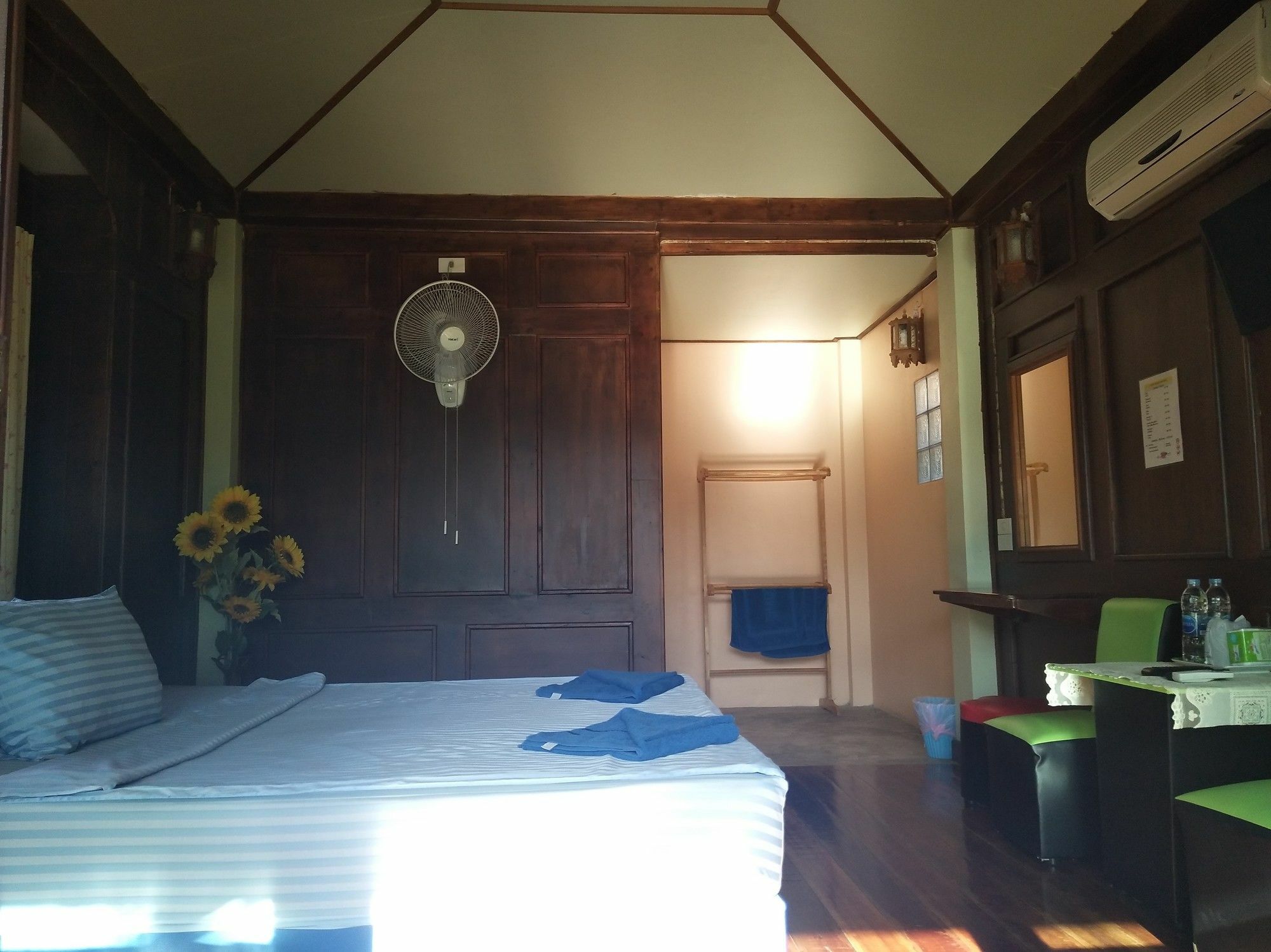 Markhouse Bungalow Ko Kut Kültér fotó